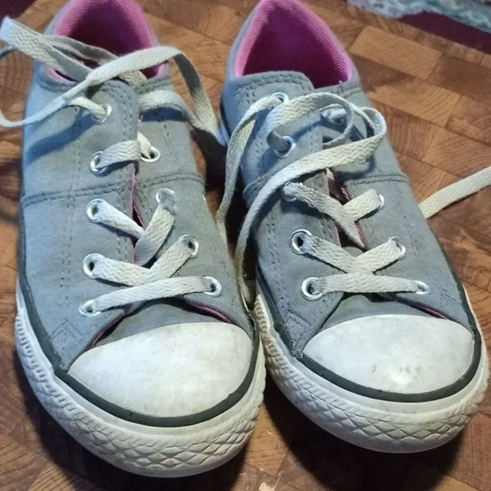 Converse size 1 sneakers